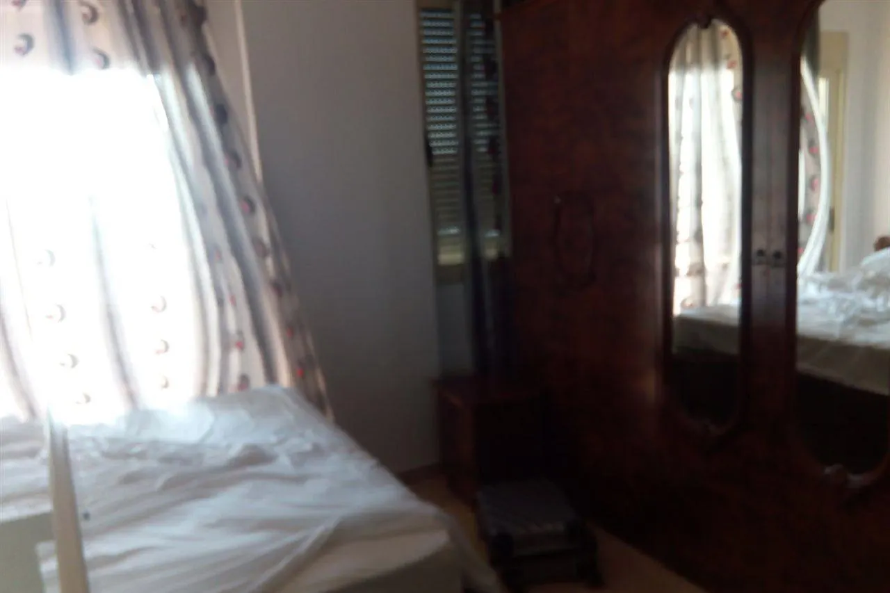 Hotel Elba Shkallnur 3*,