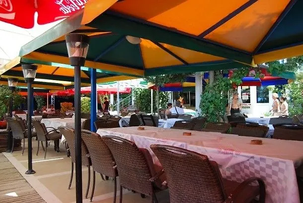 Hotel Elba Shkallnur 3*,